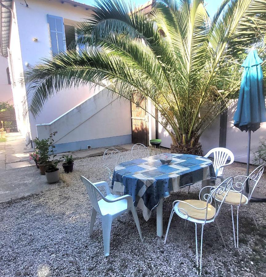 Villa La Desiree - Haut De Villa, 68M2, 8 Personnes Max, Climatise, 4 Etoiles, 120M2 De Jardin Et Parking, Wifi, Vu Mer Антиб Экстерьер фото
