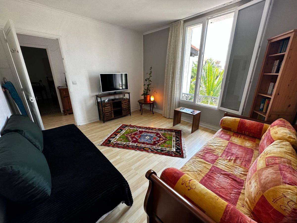 Villa La Desiree - Haut De Villa, 68M2, 8 Personnes Max, Climatise, 4 Etoiles, 120M2 De Jardin Et Parking, Wifi, Vu Mer Антиб Экстерьер фото